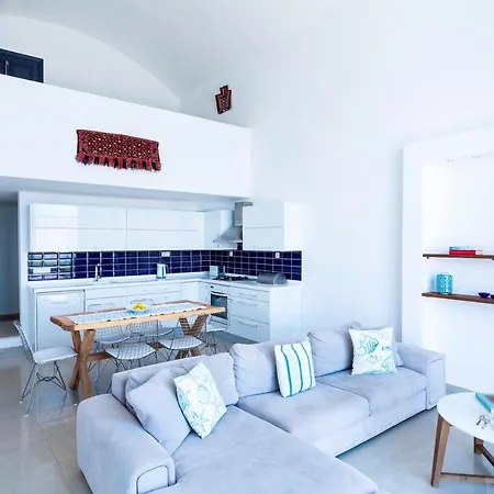 The White Collection - Sky Hotell 4*